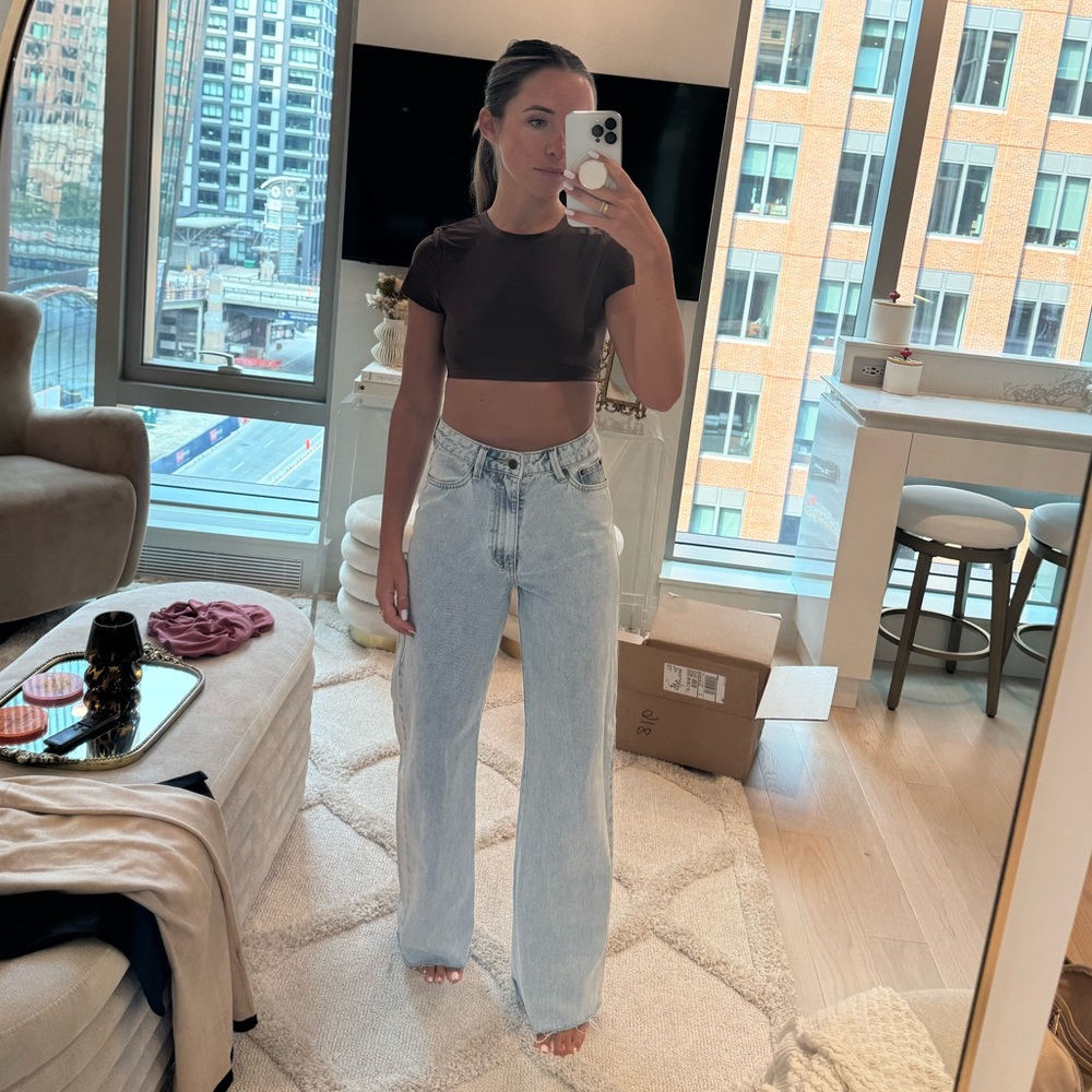High Waisted Wide Leg Jean